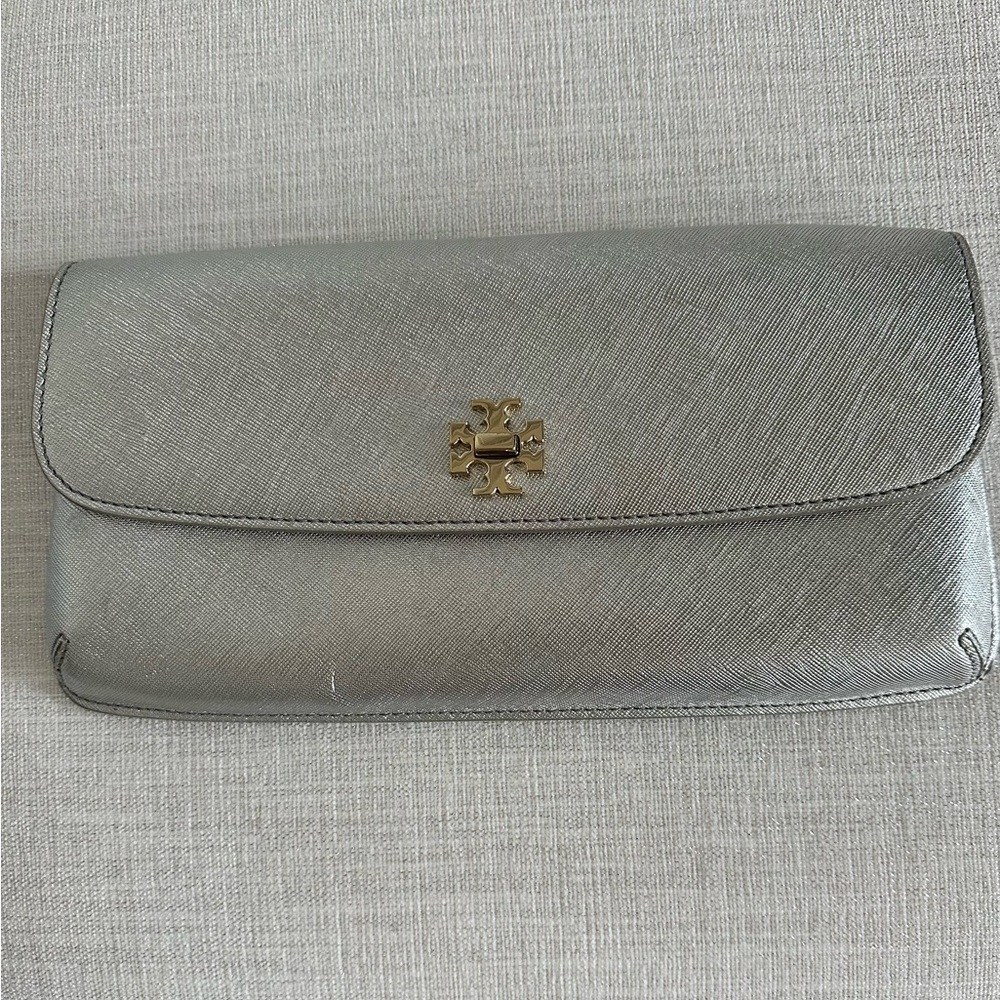 Tory Burch Silver Leather Slim Diana Flap Clutch